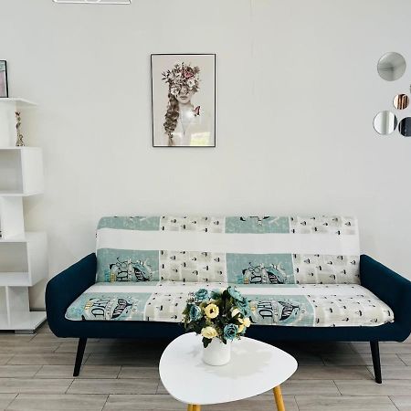 Апартаменты Sweet Apartment 34s Sweet Apartment 34 Кутаиси Экстерьер фото