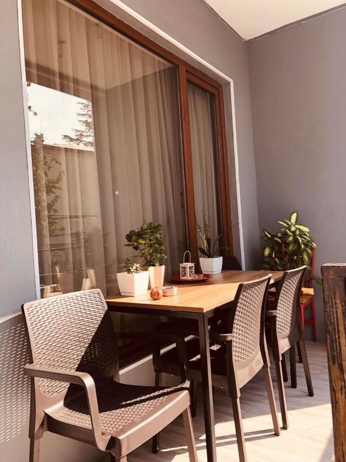 Апартаменты Sweet Apartment 34s Sweet Apartment 34 Кутаиси Экстерьер фото
