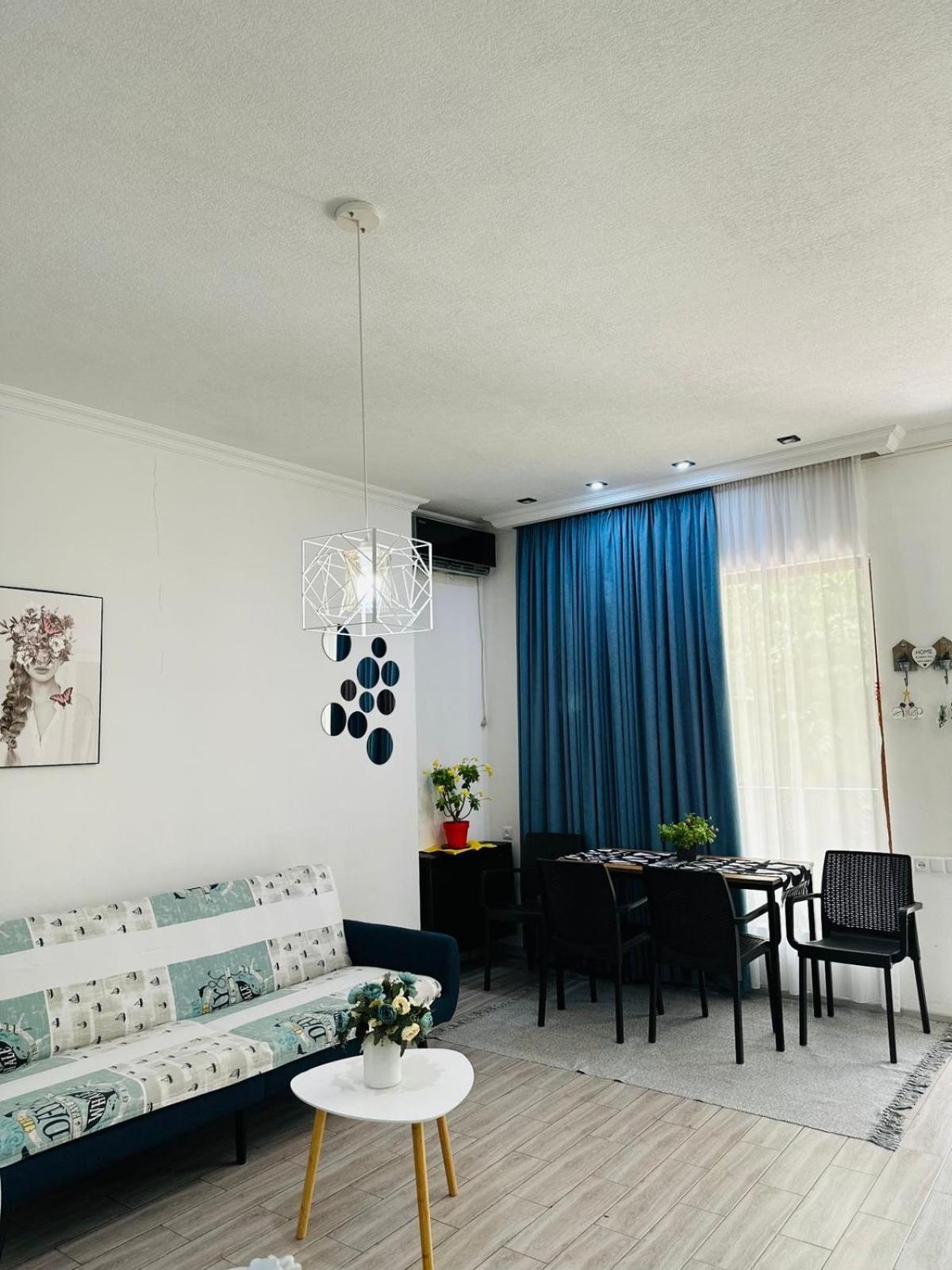 Апартаменты Sweet Apartment 34s Sweet Apartment 34 Кутаиси Экстерьер фото