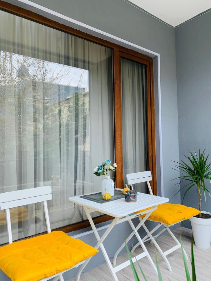 Апартаменты Sweet Apartment 34s Sweet Apartment 34 Кутаиси Экстерьер фото