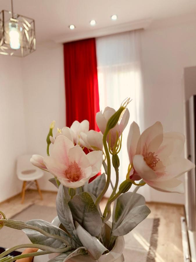 Апартаменты Sweet Apartment 34s Sweet Apartment 34 Кутаиси Экстерьер фото
