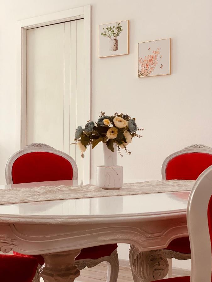Апартаменты Sweet Apartment 34s Sweet Apartment 34 Кутаиси Экстерьер фото